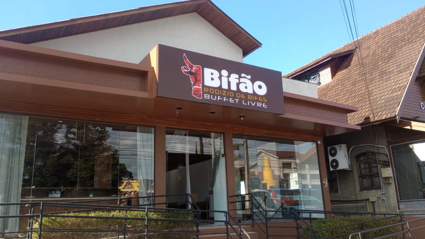 Fachada do restaurante Bifão, em Gramado